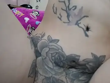 Nicolle-sky  live sex cam