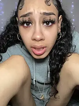 Badbaby187  live sex cam