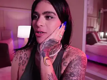 Curvyliciousss  live sex cam