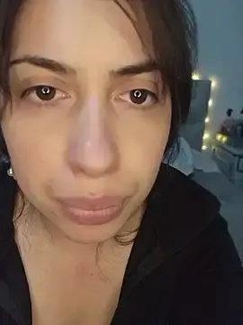 Darkgodessone  live sex cam