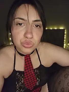 Darkgodessone  live sex cam
