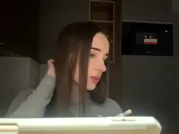 Dianaluves1  live sex cam