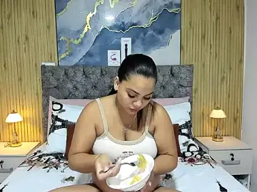 Alejandra_evanss  live sex cam