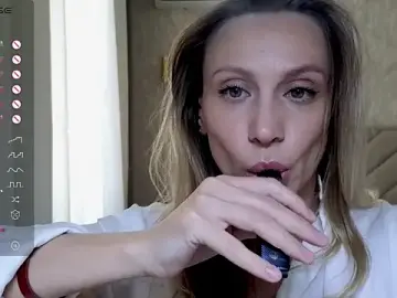 Alice_Wonders  live sex cam