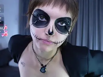 IsaStoots  live sex cam