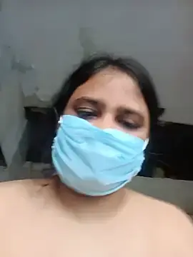 Blueheart111  live sex cam