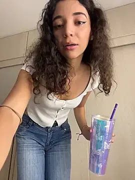 Callmerossie  live sex cam
