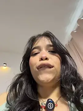 Tati_reyess  live sex cam