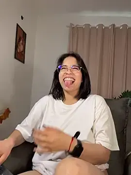 Tati_reyess  live sex cam