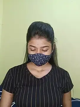 Trinasa  live sex cam