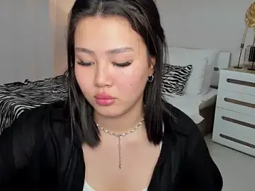 Brunette_Charm  live sex cam