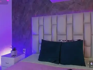 Lyana_gomez  live sex cam