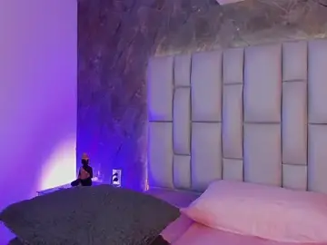Lyana_gomez  live sex cam