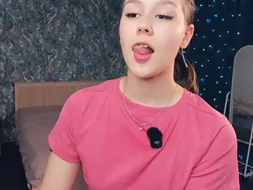 MondoNeko  live sex cam