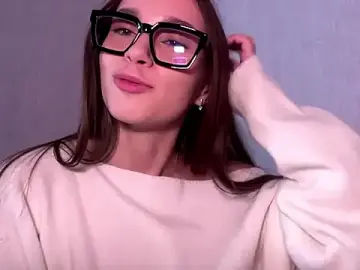 LulaMays  live sex cam