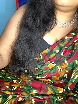 Maddy_Maira  live sex cam