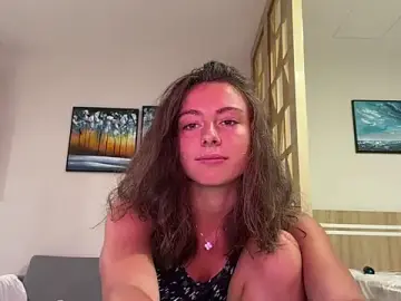 Monicaqte  live sex cam