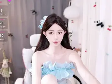 Purrbii  live sex cam