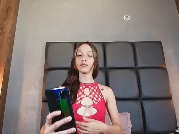 ZOE_GILLS  live sex cam