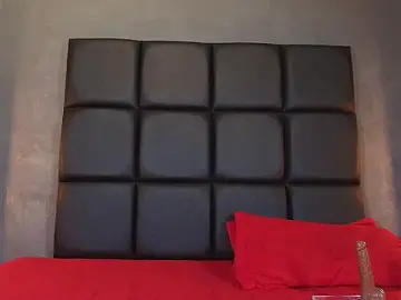ZOE_GILLS  live sex cam