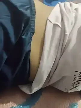 Cuteariana27  live sex cam