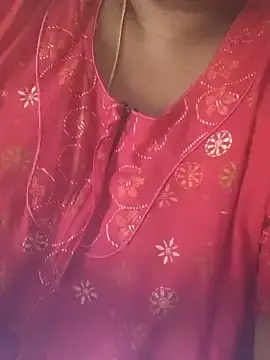 Tamilpreethi26  live sex cam