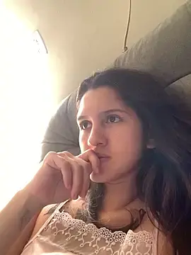 Thaisssm  live sex cam