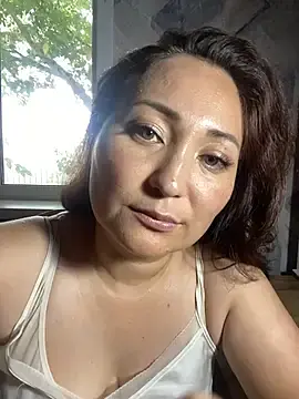 Aisha90x  live sex cam