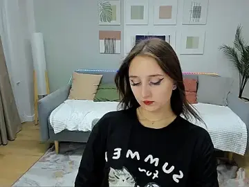JulietteMonli  live sex cam