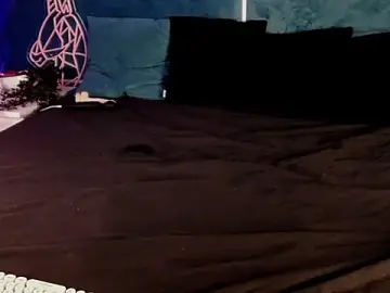 SopyLuxen  live sex cam