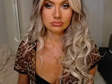 Tinkerbell822  live sex cam