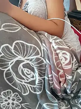 Maya_sexxii  live sex cam
