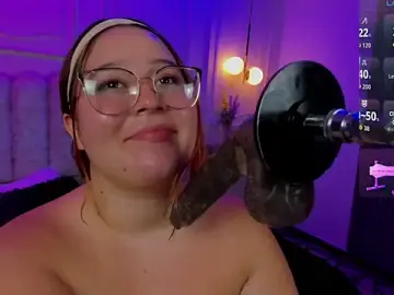 Yousweet_chloe  live sex cam