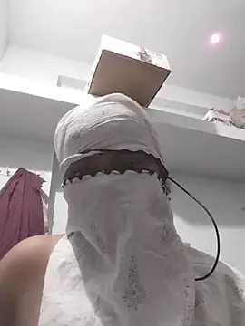 Aadikijanu  live sex cam