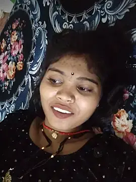 Buatiy_girl  live sex cam