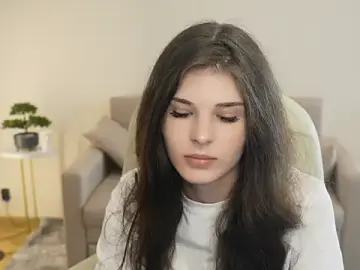 CyndiHalaby  live sex cam