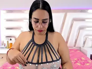 GeminisClark  live sex cam