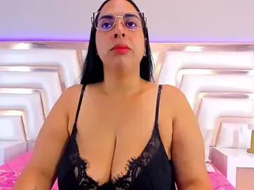 GeminisClark  live sex cam
