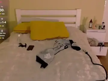 PuffyTail  live sex cam