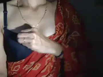 Qute_flora  live sex cam