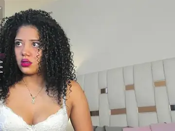 SaraWatsonn1  live sex cam