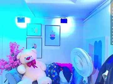 Shady_bug  live sex cam