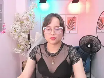 Shady_bug  live sex cam