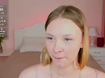 StaceyyJones  live sex cam