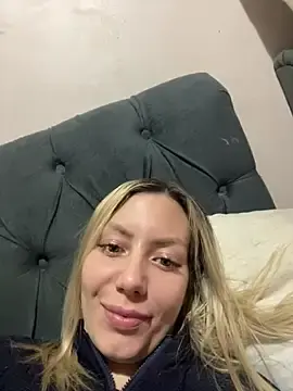 Alana_sc  live sex cam