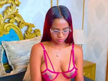 LucyLeah  live sex cam