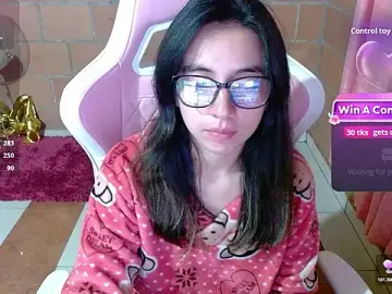 Maggie_Fox3  live sex cam