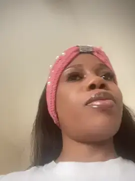 NAUGHTYSHALOTXX  live sex cam