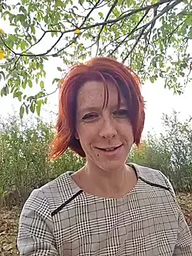 PoppyBoop  live sex cam