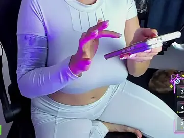 Roxy_clark  live sex cam